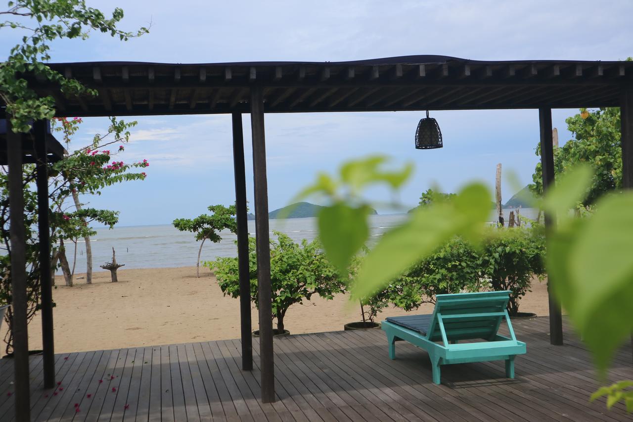 Bajo Komodo Eco Lodge Labuan Bajo Exterior foto