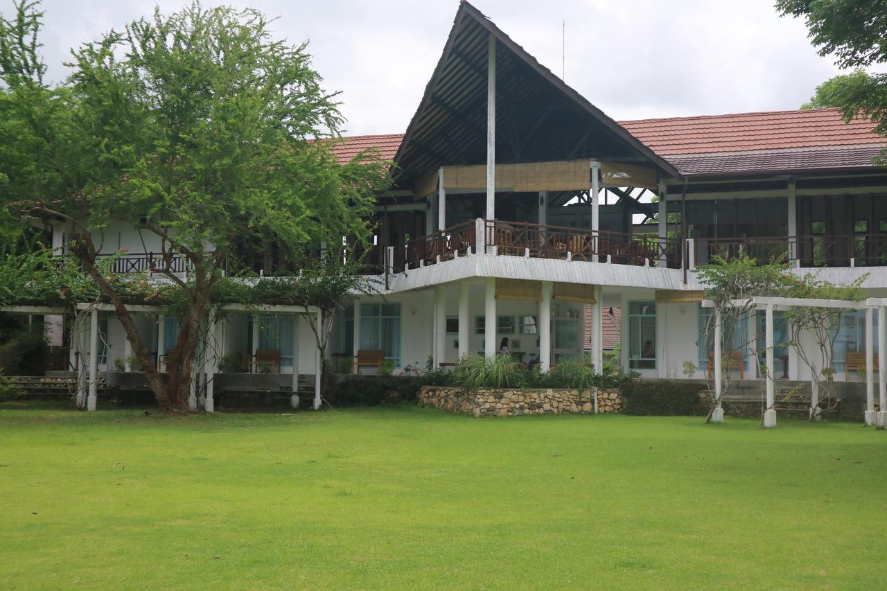 Bajo Komodo Eco Lodge Labuan Bajo Exterior foto